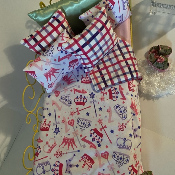 Reversible 6 piece soft minky doll bedding set - Picture 7 of 10